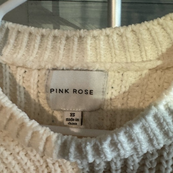 Cream Fringe Knit‎ Sweater - Picture 2 of 4